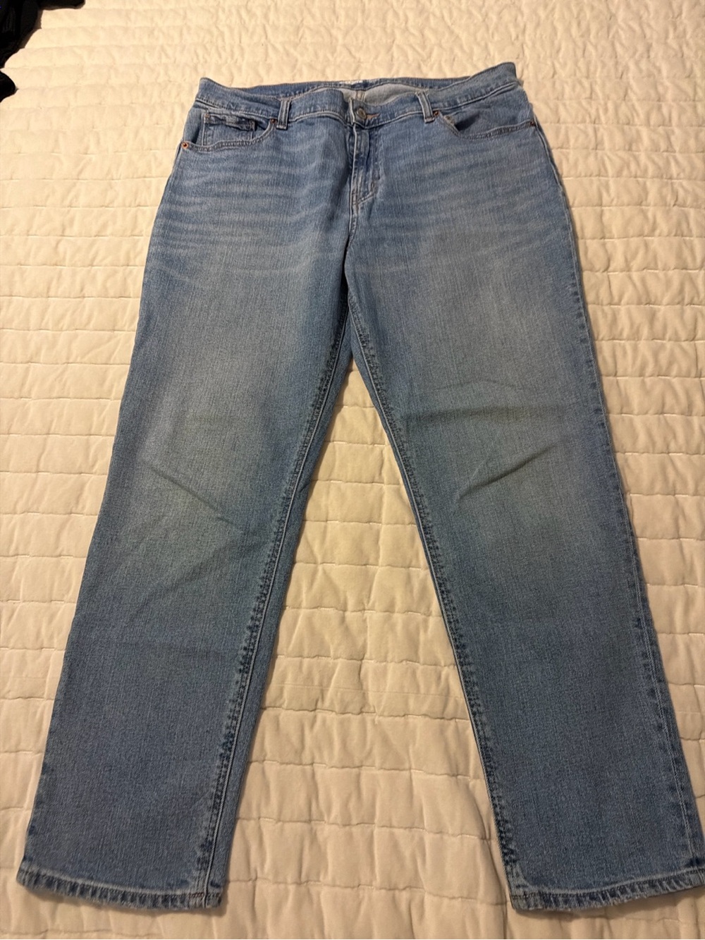 Old Navy Boyfriend Jeans Women’s Size 12 Mid-Rise Light Wash Denim